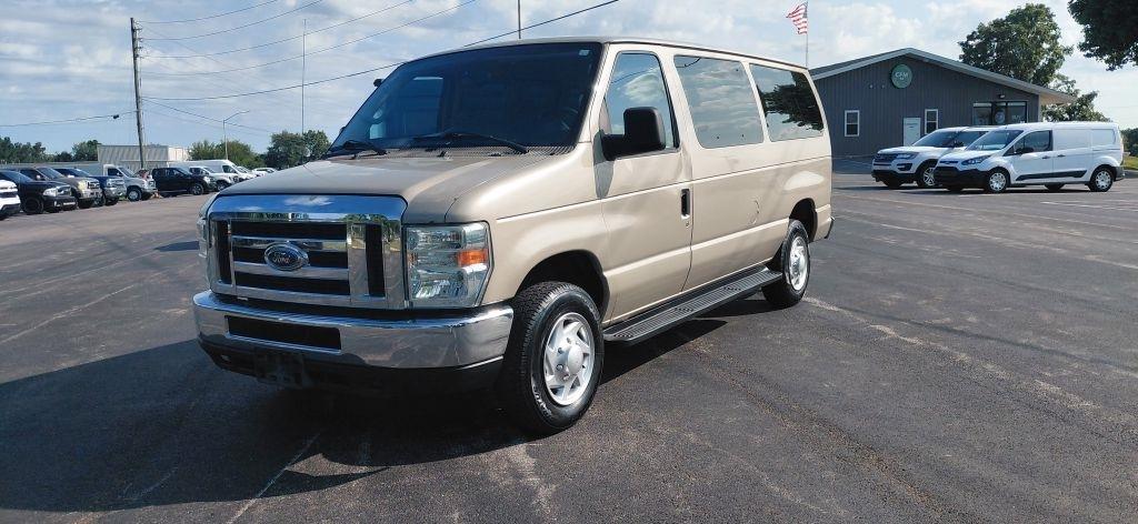 ford e-series econoline wagon 2013 1FBNE3BL5DDA27570 image ford e-series econoline wagon 2013 1FBNE3BL5DDA27570 image